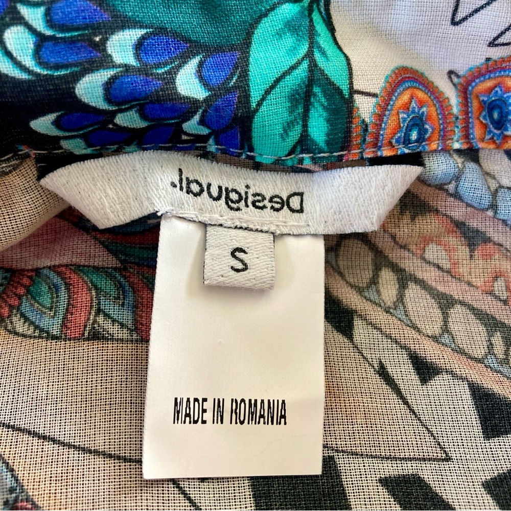 Desigual Abstract Button Down Abstract Floral Pri… - image 6